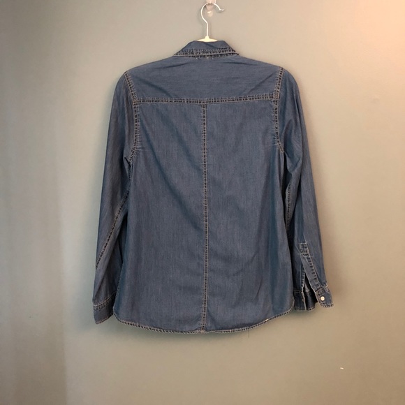 Charlie Denim Button Down Size M - Picture 3 of 4